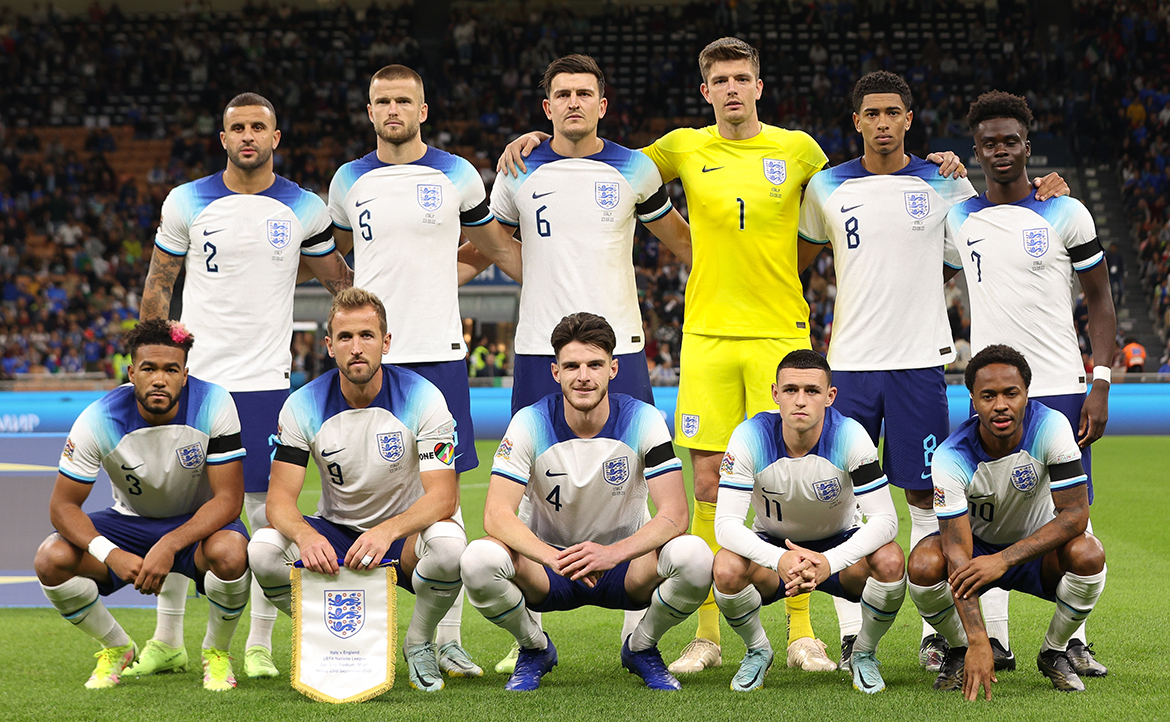 谢娜第一次下场打高尔夫获老公陪伴，甜喊张杰“老张”羡煞旁人