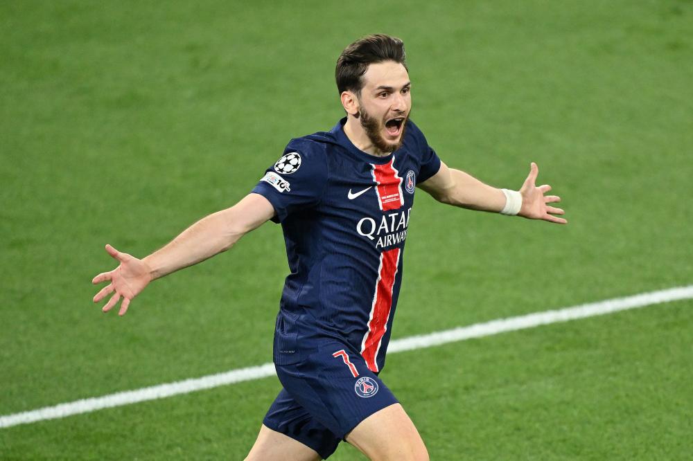 4大传奇+亿级补强！穆帅弃利物浦，会接米兰豪华剧本？