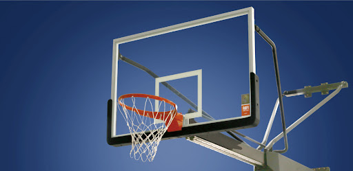 米切尔半场投篮12中7，三分5中3得到22分1板1助1断