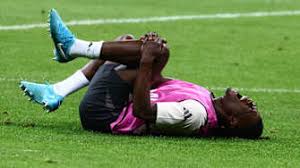 埃尔纳内斯：并非所有手球或者手臂触球都是点球，规则需要改